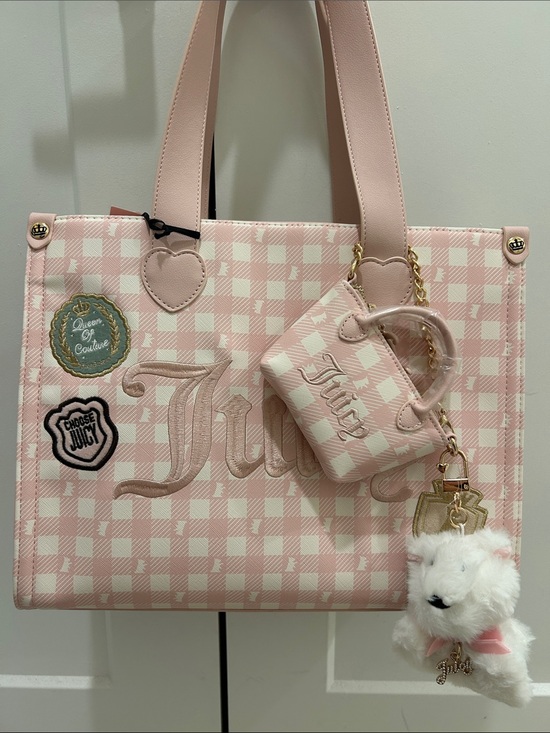 Juicy Couture Handbags - Juicy Couture Exclusive (NWT) Study In Style With Scottie Tote Bag